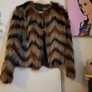 Faux fur forever 21 jacket worn 2x